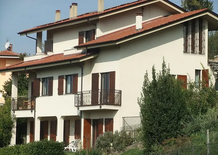 B&B Da Daniela Montelupo Albese Foto