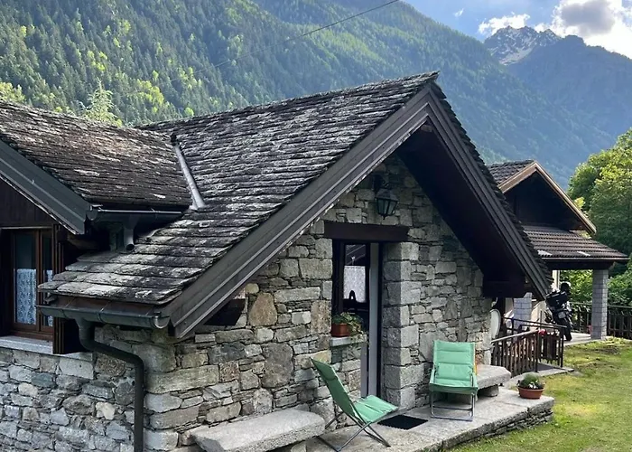 foto di Anza Village - Steine Hueues 1 Vanzone