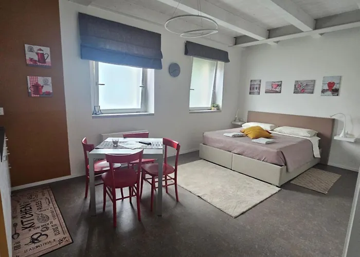 Appartamenti Il Borgo Papavero Busca fotoğrafı