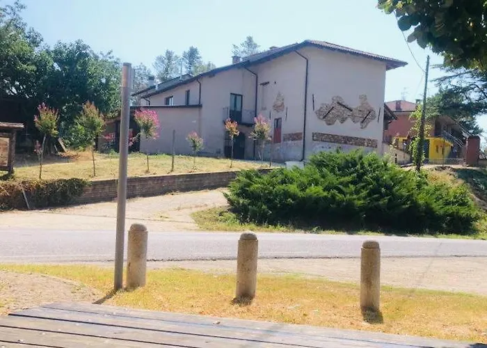 Agriturismo Cascina Monache Santa Vittoria dʼAlba fotoğrafı