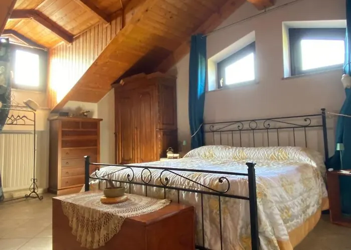 Orto Del Pettirosso Daire Front fotoğrafı