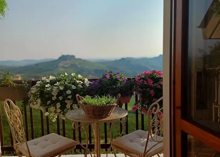 High Views At Castel Rocchero照片