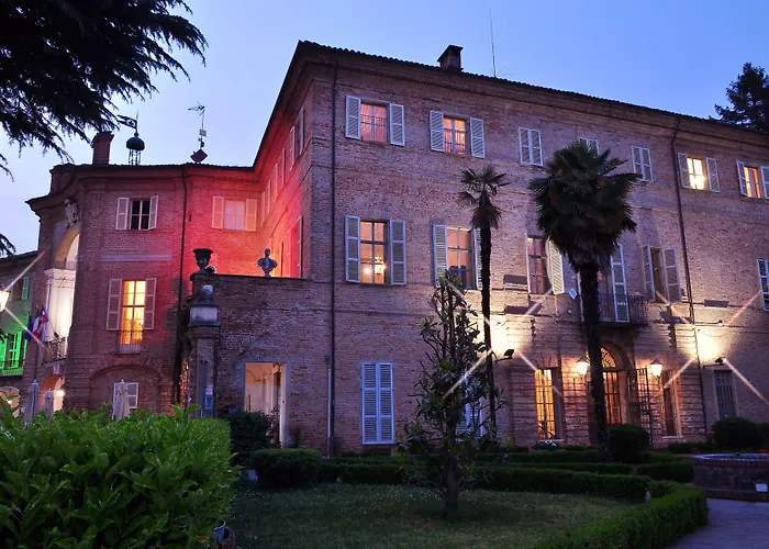 Фото La Foresteria Del Castello - Wellness Hotel In Dimora Storica Castell'Alfero