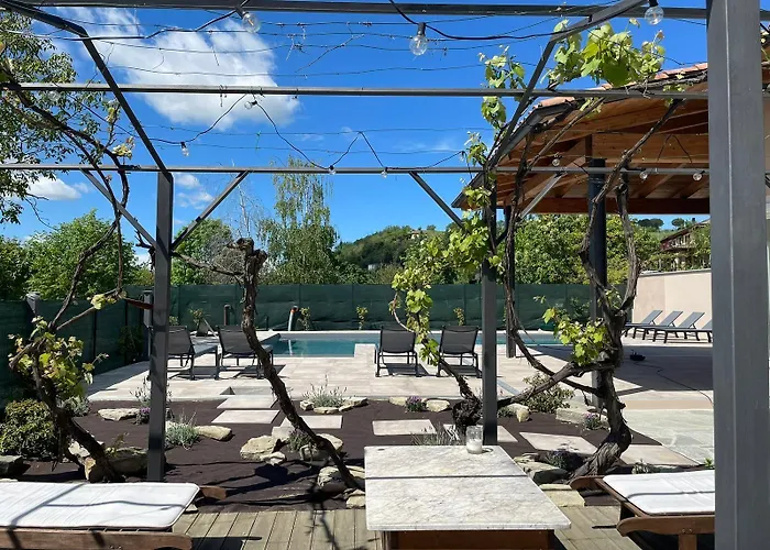 Фото Villa Curte Nicia Ницца-Монферрато