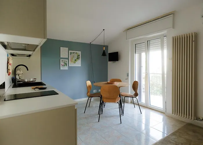 صورة Appartamento Maison Sabrina Con Vista Giardino Borgofranco d'Ivrea