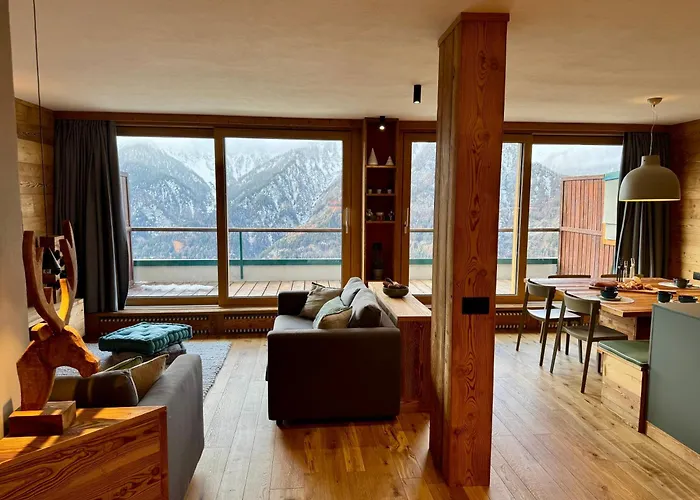 Luxury 9-Bed Apartment Steps From Ski Slopes With Parking & Ski Box Mollieres foto