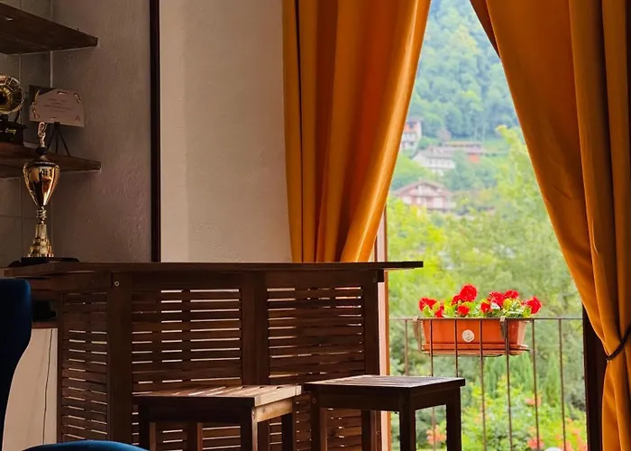 Appartamento Con Campo Da Tennis E Vista Panoramica Mezzenile foto