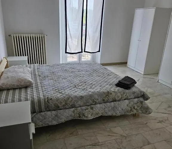 B Apartments 2 Case Bruciate fotoğrafı