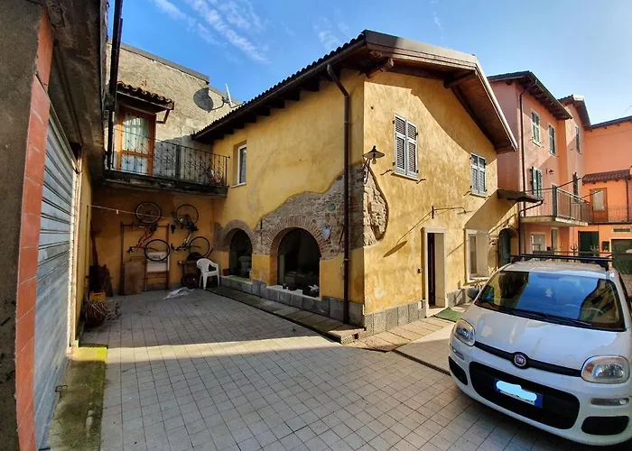 Alluring Holiday Home In Gavi With Garden 사진